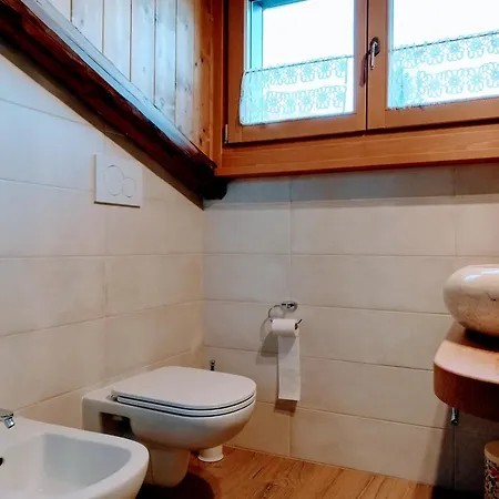 ベッド・アンド・ブレックファスト La Genzianella 3*