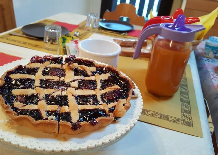 فندق مبيت وإفطار La Genzianella Perarolo di Cadore